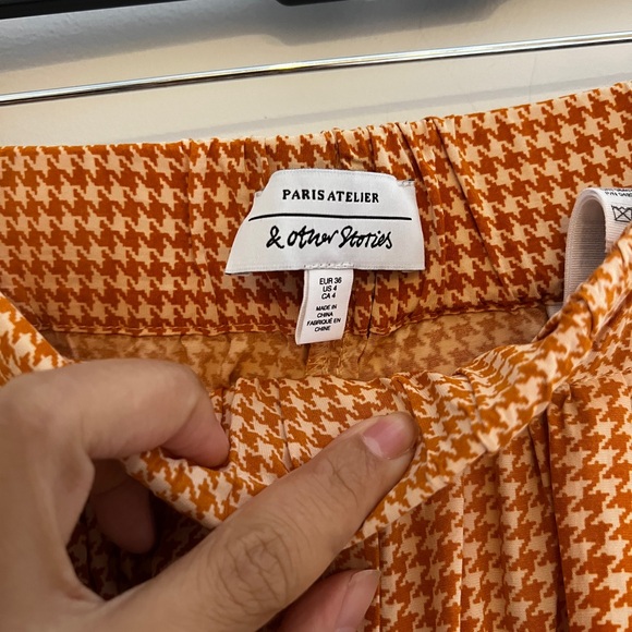 & Other Stories wide legged high waisted silky pants orange houndstooth US 6 - Picture 7 of 8